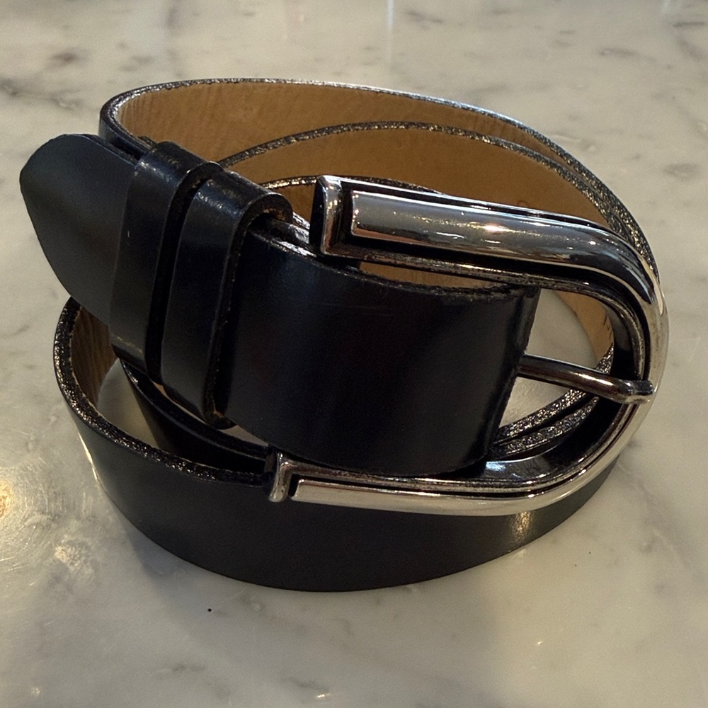 Streets Ahead Black Leather Belt with Silver Buckle Large